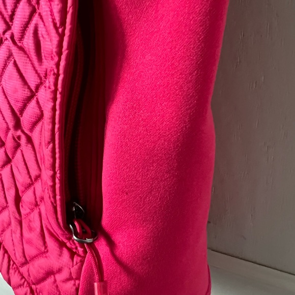 009 The North Face Quilted Vest - Picture 5 of 7